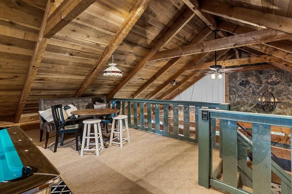 Rustic Cabin, Dock, Firepit, Kayaks & Games Winchester Luaran gambar
